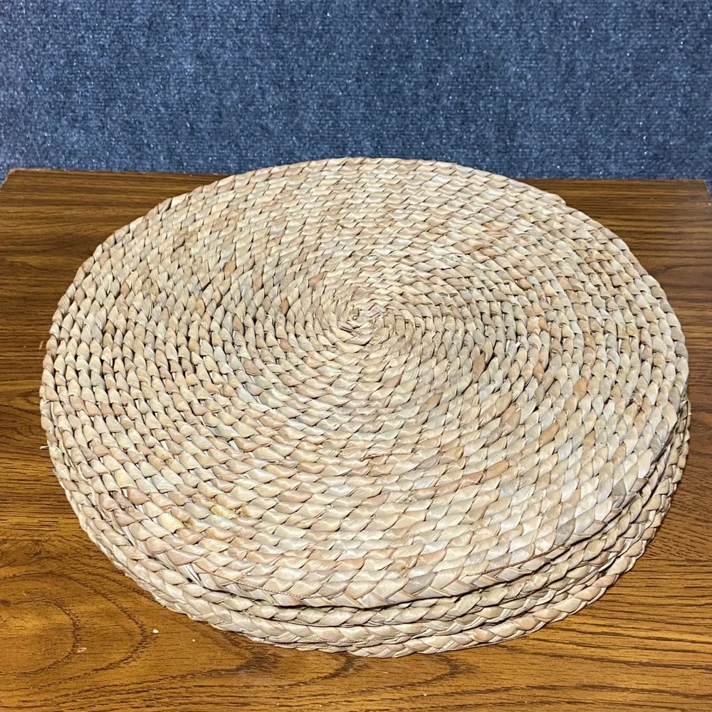 Set of 4 Natural Woven Seagrass Round Placemats 13.5‎ Inch Braided Boho Coastal